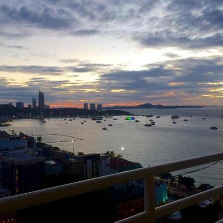 View Talay 6 Apartment Pattaya Esterno foto