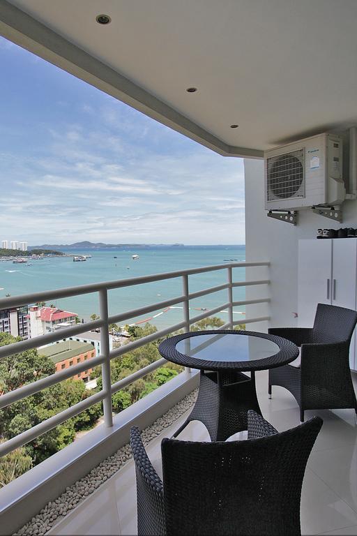 View Talay 6 Apartment Pattaya Esterno foto