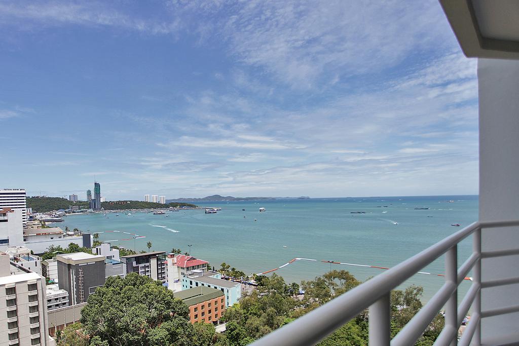 View Talay 6 Apartment Pattaya Esterno foto